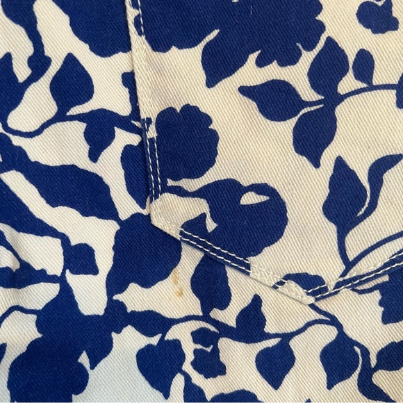 Dana Buchman Women’s White and Blue Floral Jeans Size 8 - Picture 4 of 4